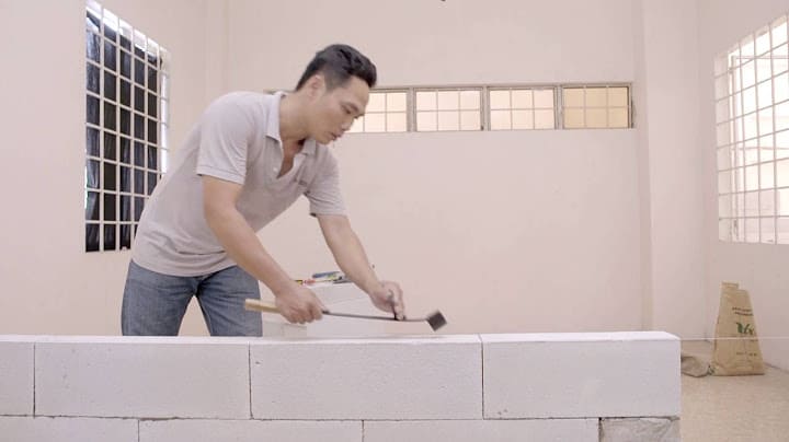 Gạch Siêu Nhẹ: Giải Pháp Xanh Cho Ngành Xây Dựng Việt Nam Trước Thách Thức Biến Đổi Khí Hậu
