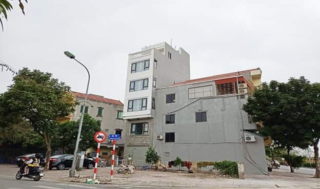 Long Biên (Hà Nội): Chính quyền phường Gia Thụy tạo “điều kiện” cho xây dựng sai giấy phép do “nhà họ có… ngườ